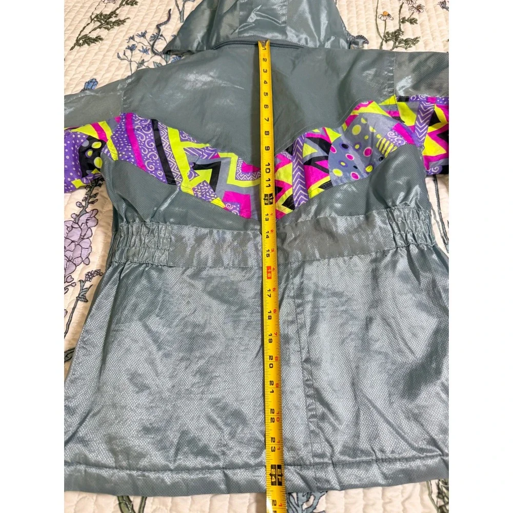 Everest Sport Ski Jacket 40 Silver Neon Geometric Vintage 100 Nylon - Picture 7 of 9